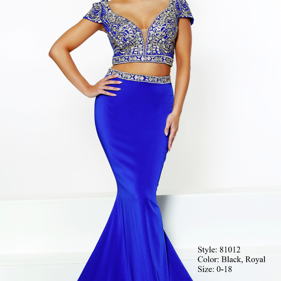 2 Piece Prom Dress or Formal Dress - Picture 1 of 6